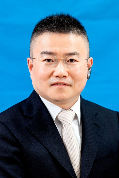 杨鹏